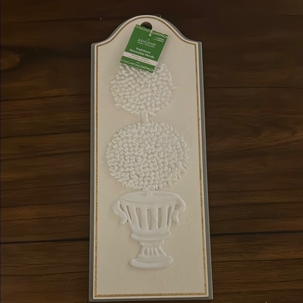 Ashland White Floral Wall Decor